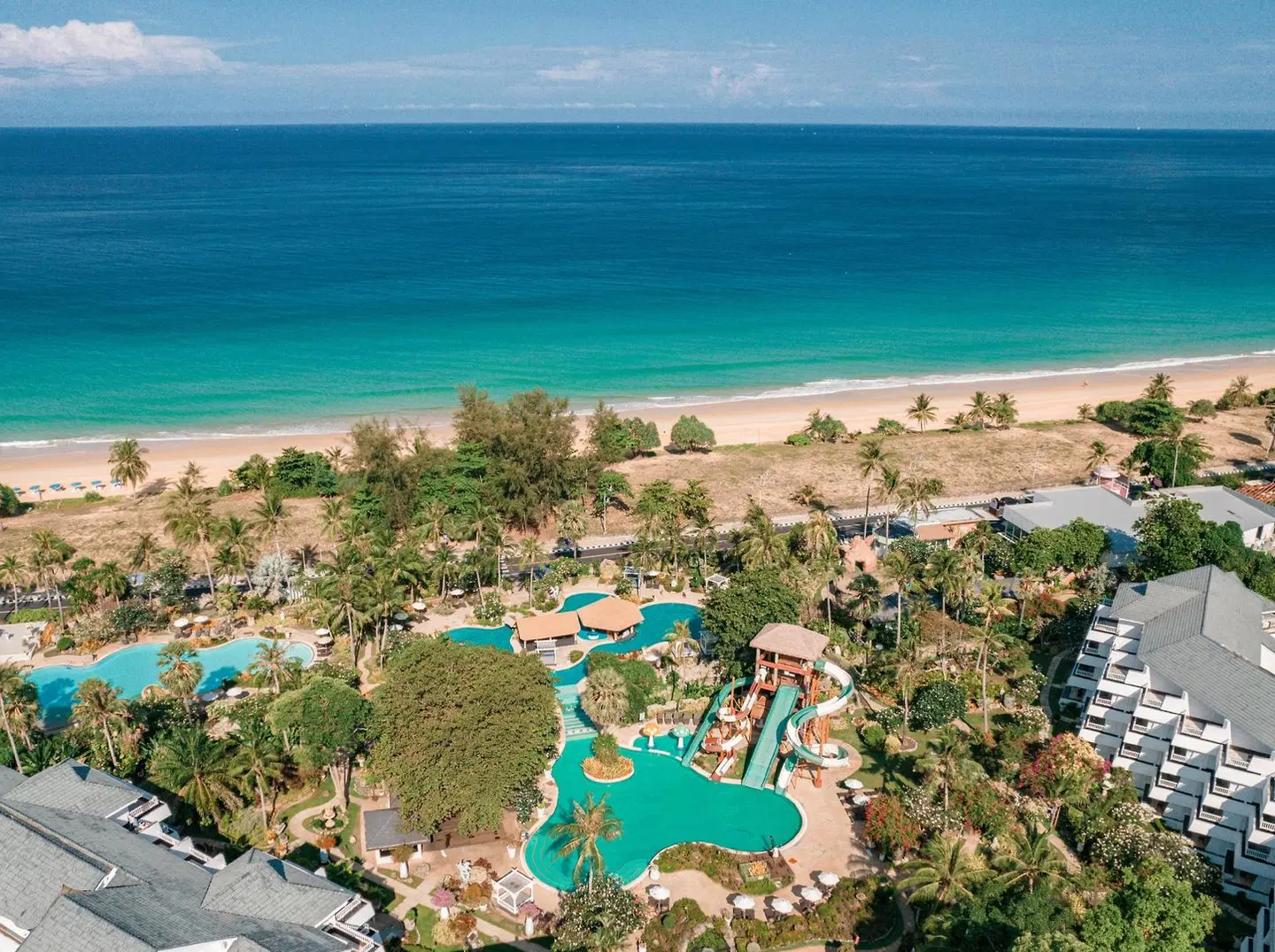 Thavorn Palm Beach EXTERIOR