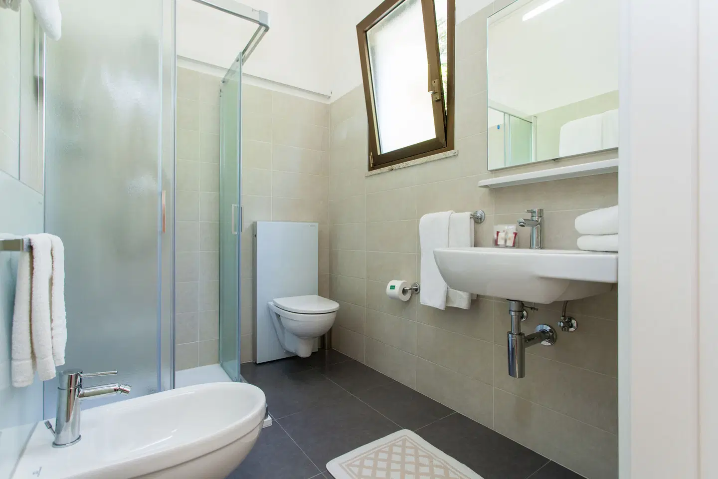Hotel Al Mare Badezimmer