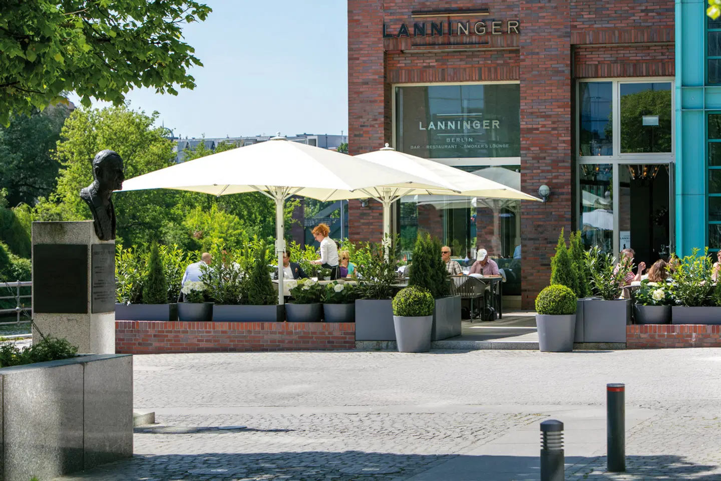 ABION Spreebogen Waterside Hotel Berlin Terrasse