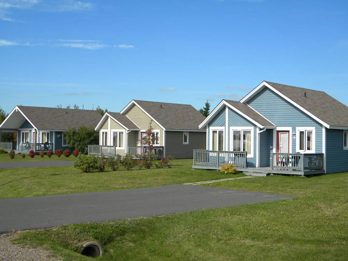 Villegiature Deux Rivieres Resort EXTERIOR