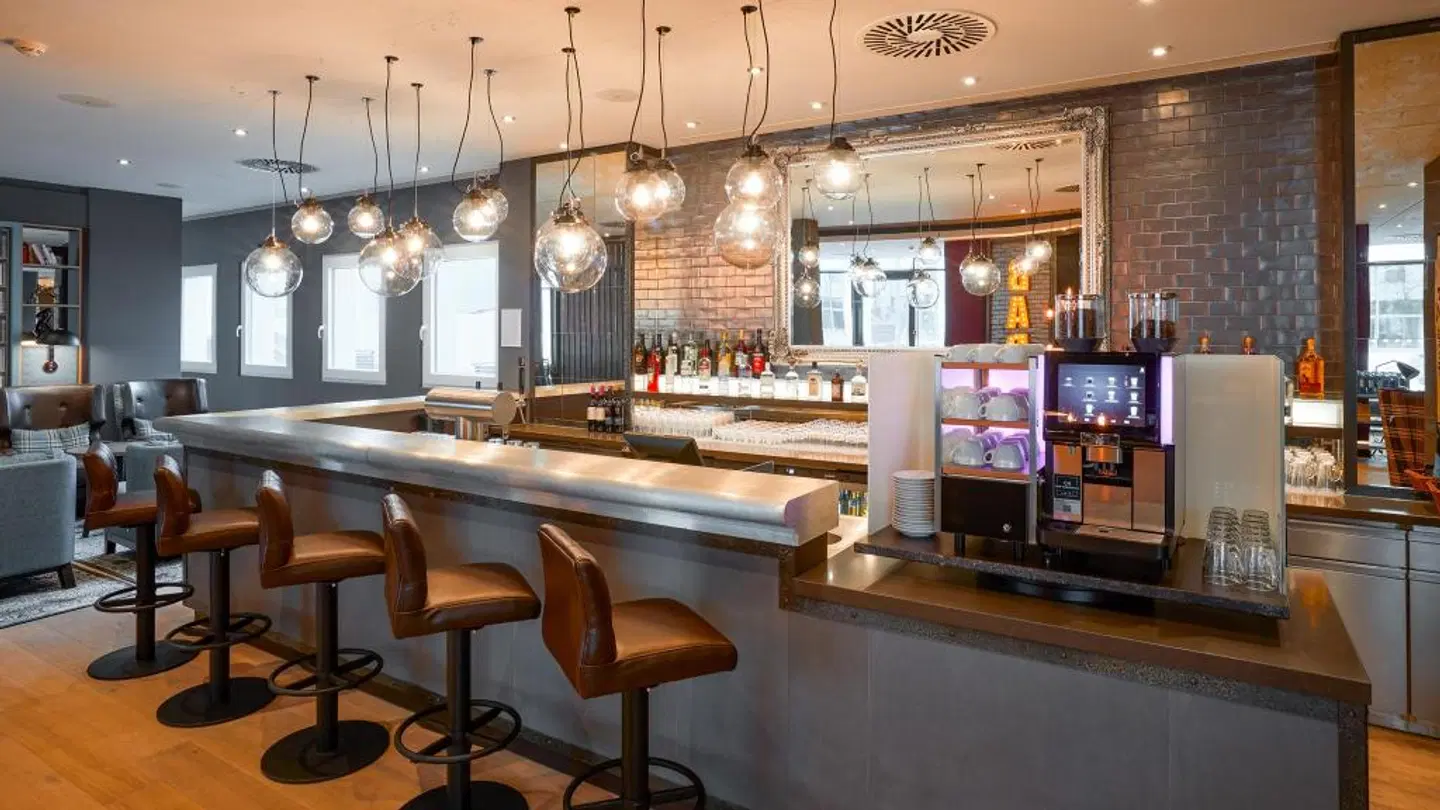 Premier Inn Nuernberg City Opernhaus Bar
