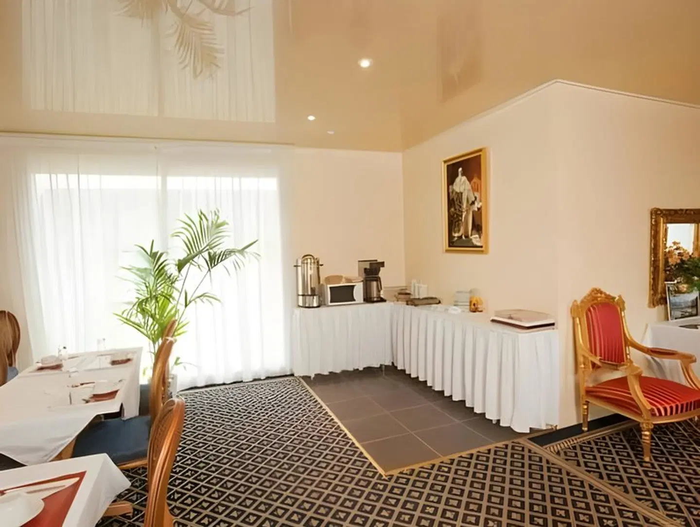 Hôtel Fleur De Lys ROOM_EXAMPLE
