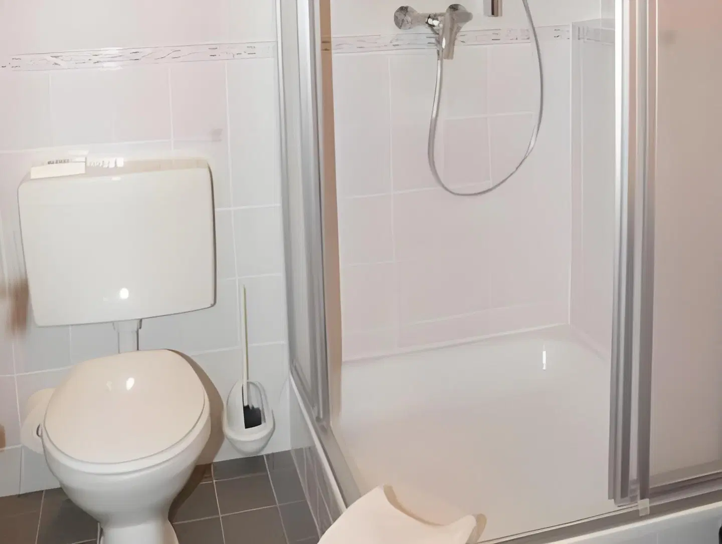 Central Inn Garni Badezimmer