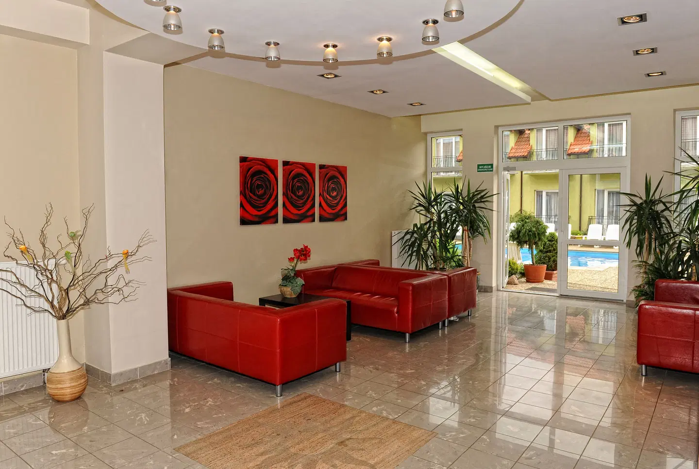 Alcest LOUNGE_LOBBY