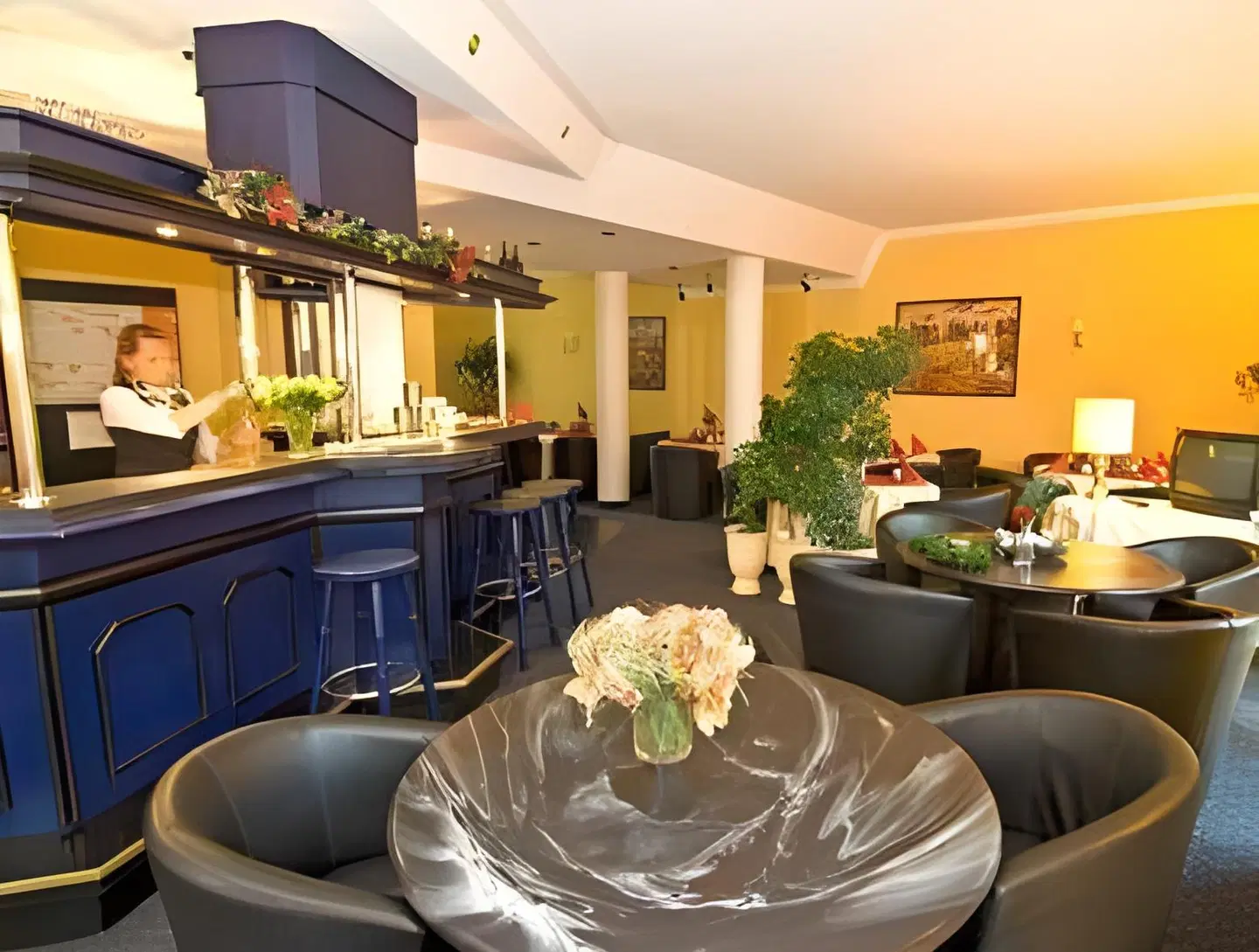 Mirage Bar