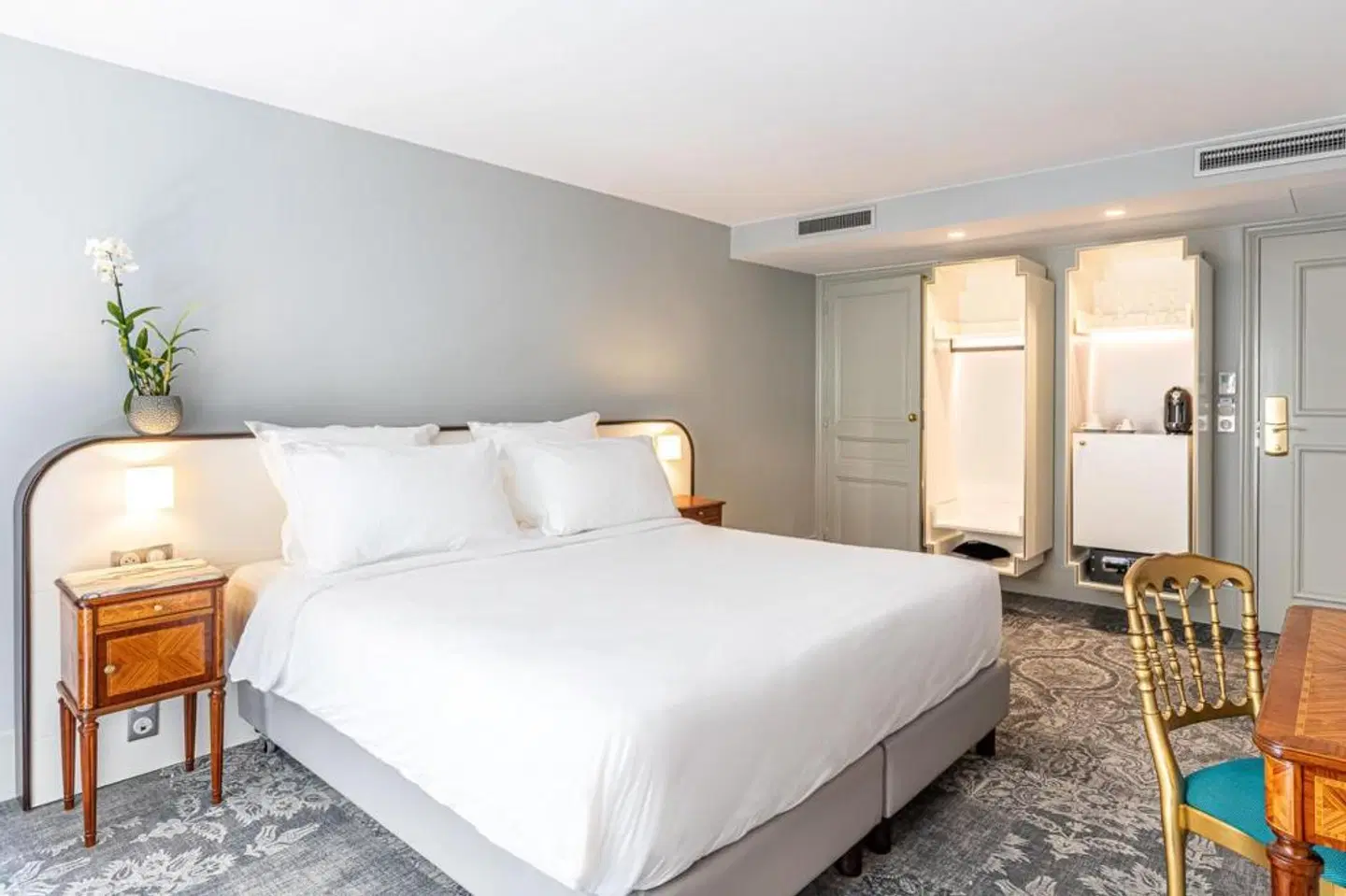 Normandy ROOM_EXAMPLE