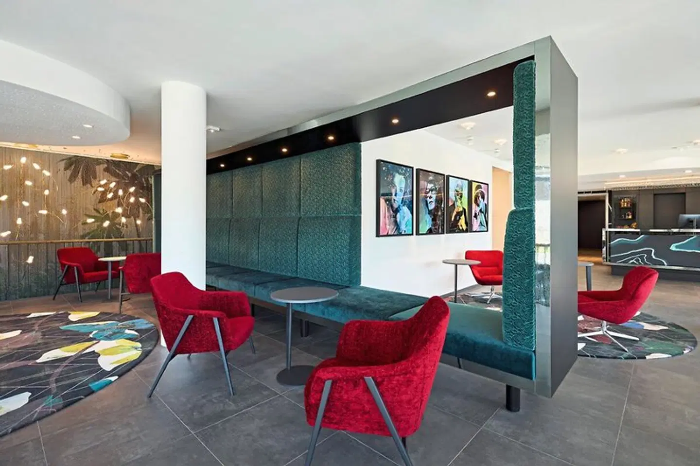 Essential by Dorint Düsseldorf Deiker Höfe LOUNGE_LOBBY