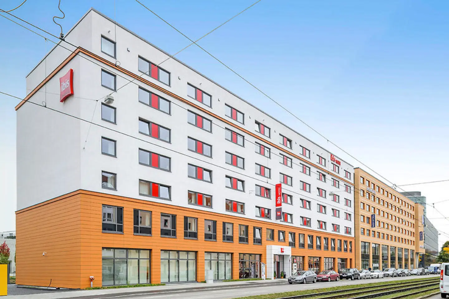 ibis München City Arnulfpark - inklusive NFL Munich Ticket EXTERIOR