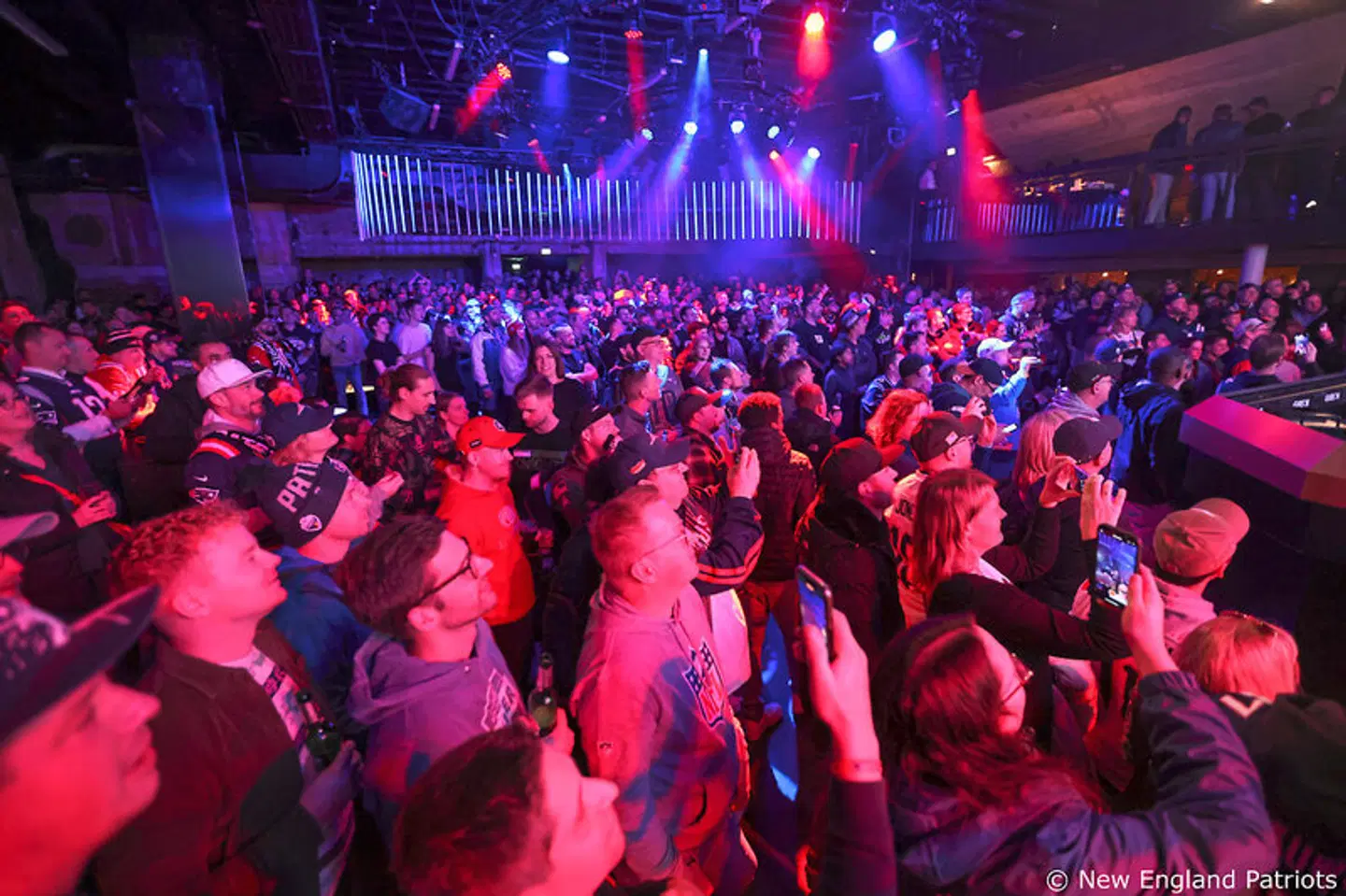 Moxy München Ostbahnhof - inklusive NFL Munich Ticket SPORTS_AND_LEISURE