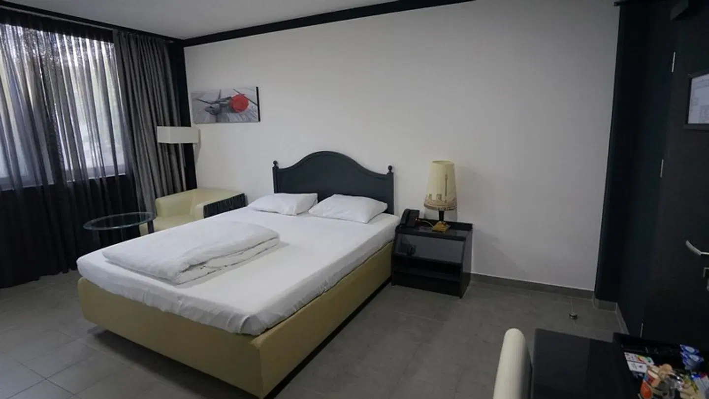 Tibet Hotel am Airport ROOM_EXAMPLE