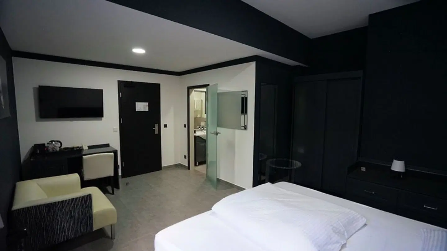 Tibet Hotel am Airport ROOM_EXAMPLE