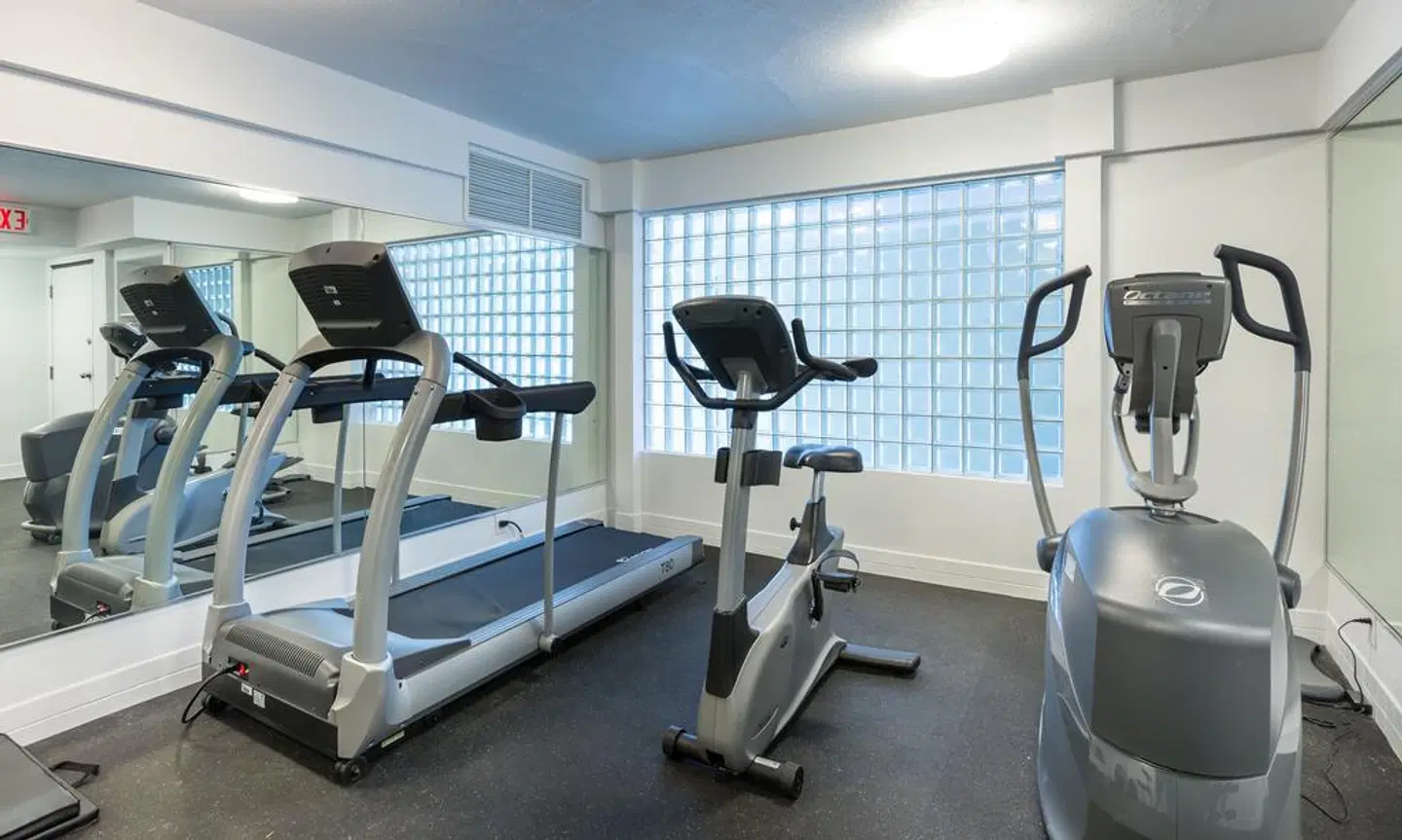 Accent Inns Kelowna SPORTS_AND_LEISURE