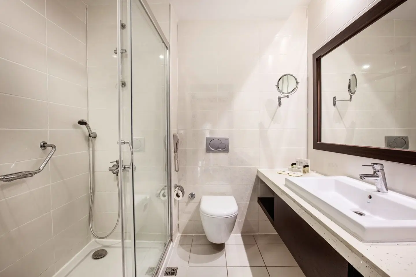 Aria Claros Beach & Spa Resort Badezimmer