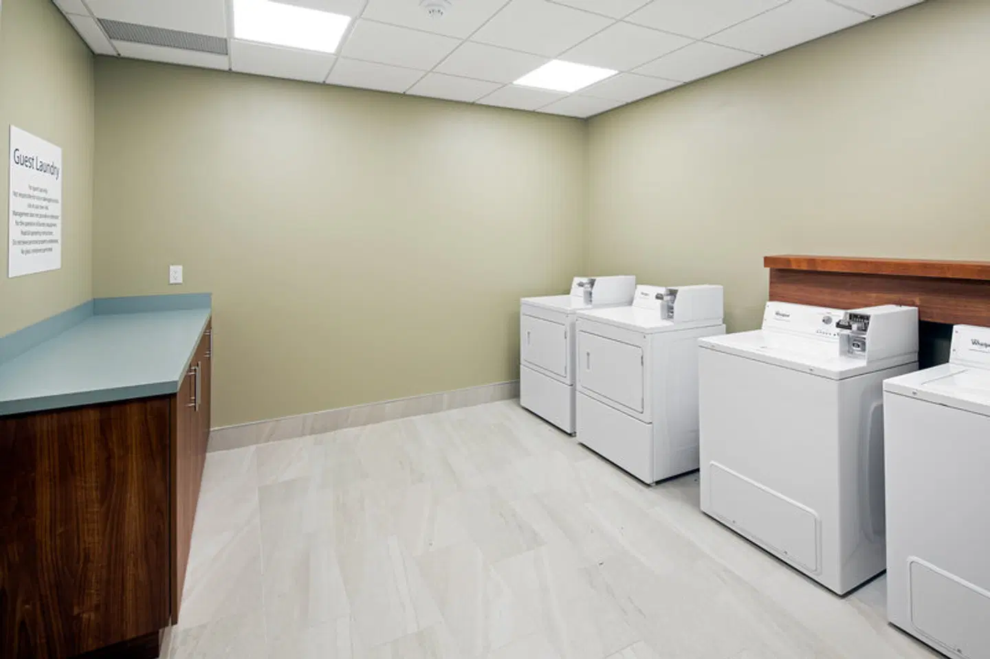 Holiday Inn Express & Suites Terrace by IHG ROOM_EXAMPLE