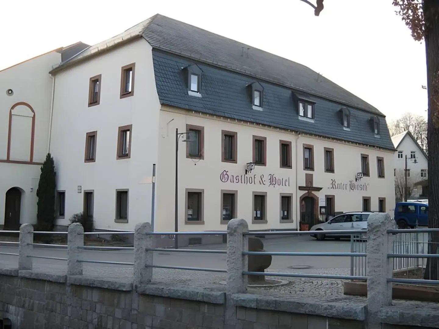 Roter Hirsch EXTERIOR