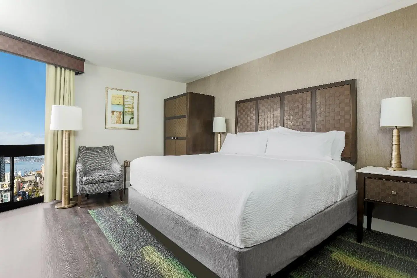 Four Points by Sheraton San Diego Downtown Little Italy ROOM_EXAMPLE