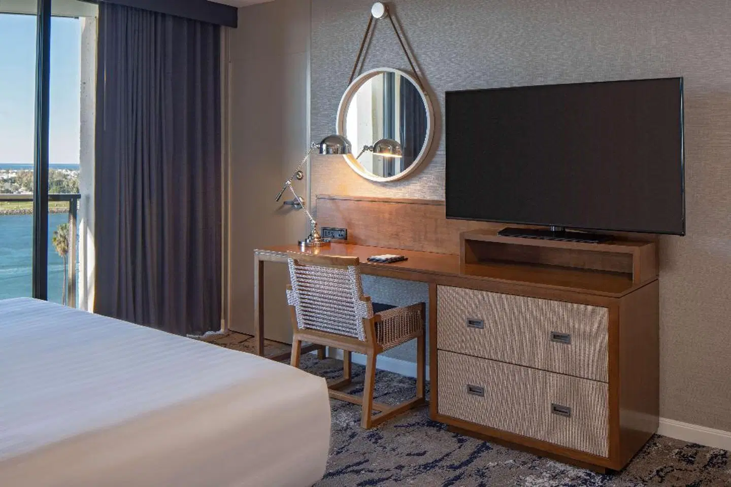 Hyatt Regency Mission Bay Spa and Marina ROOM_EXAMPLE
