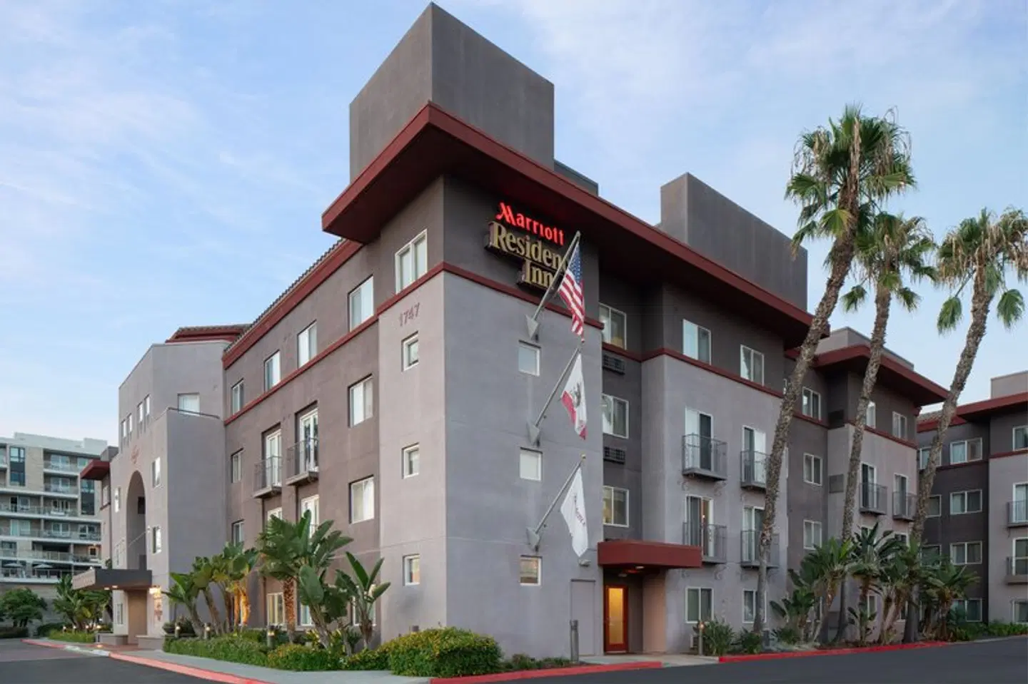 Residence Inn by Marriott San Diego Downtown EXTERIOR