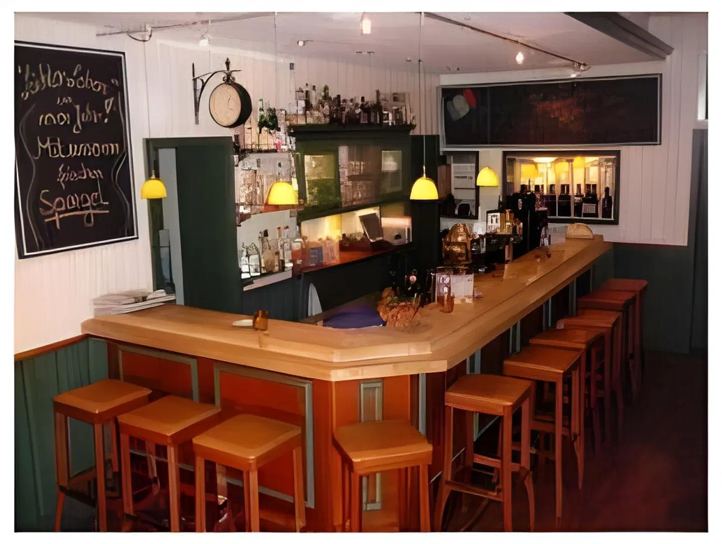 Victoria Bar