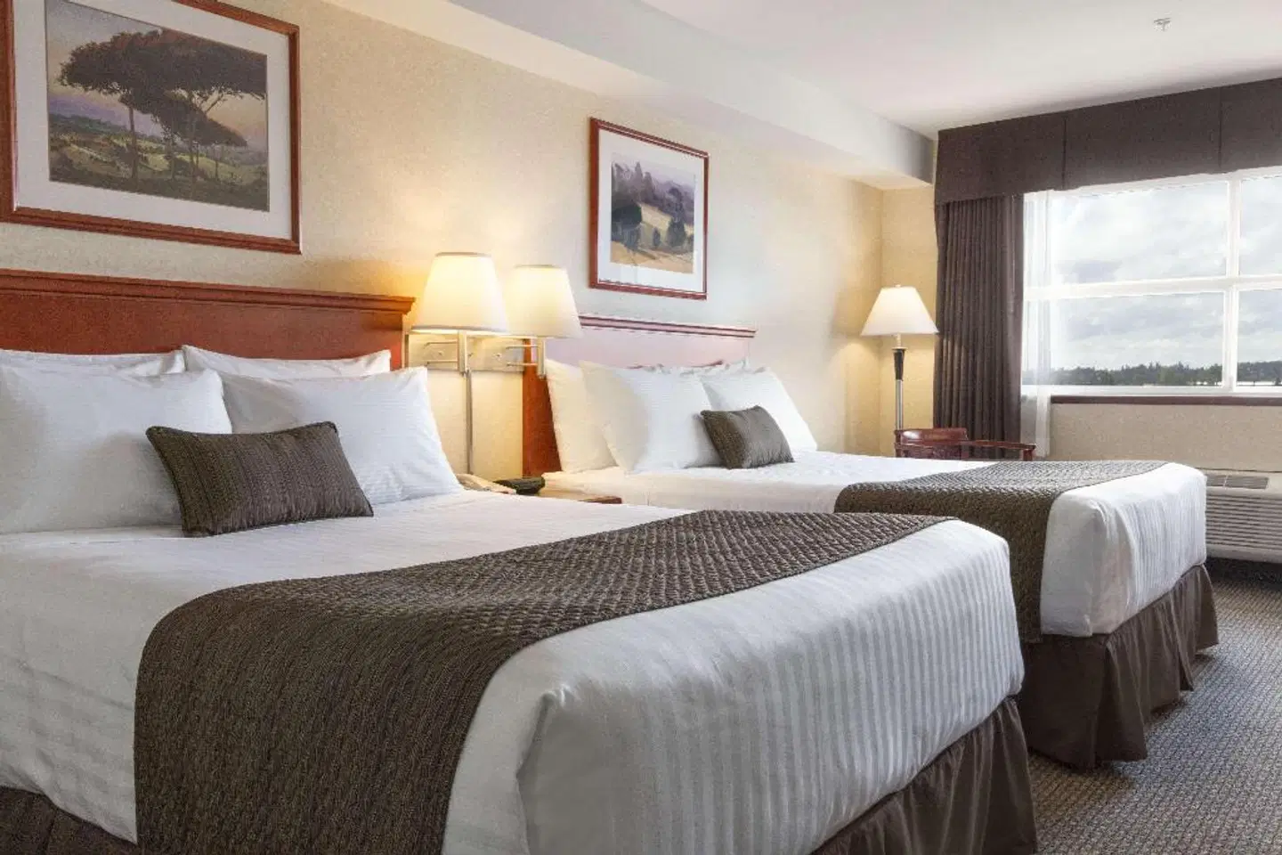 Days Inn & Suites by Wyndham Langley ROOM_EXAMPLE