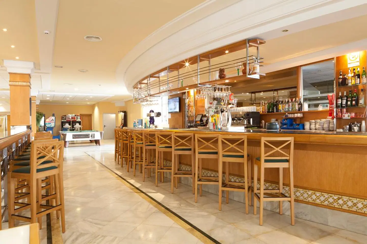 Samos Bar