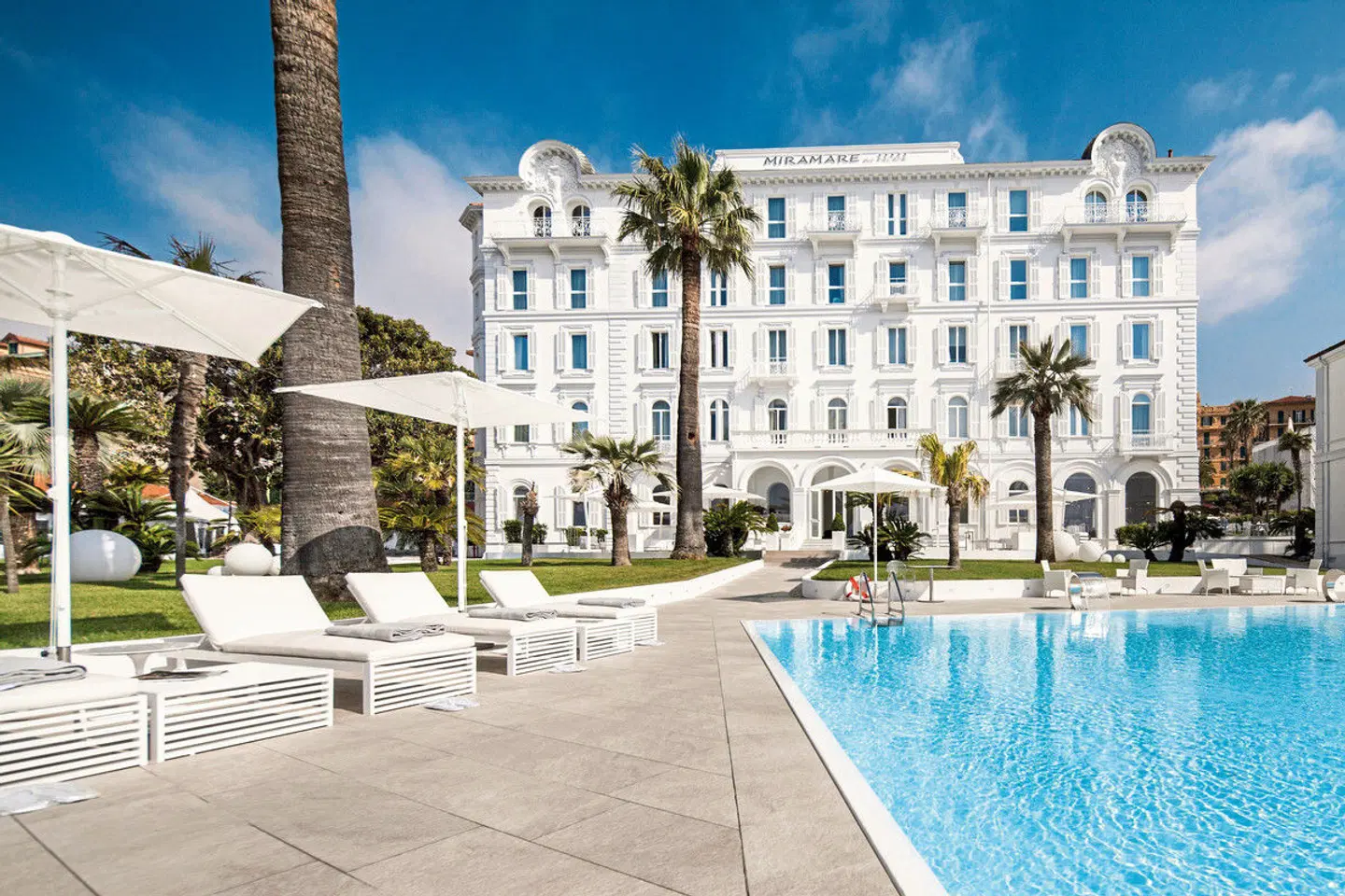 Miramare The Palace OUTDOOR_POOL