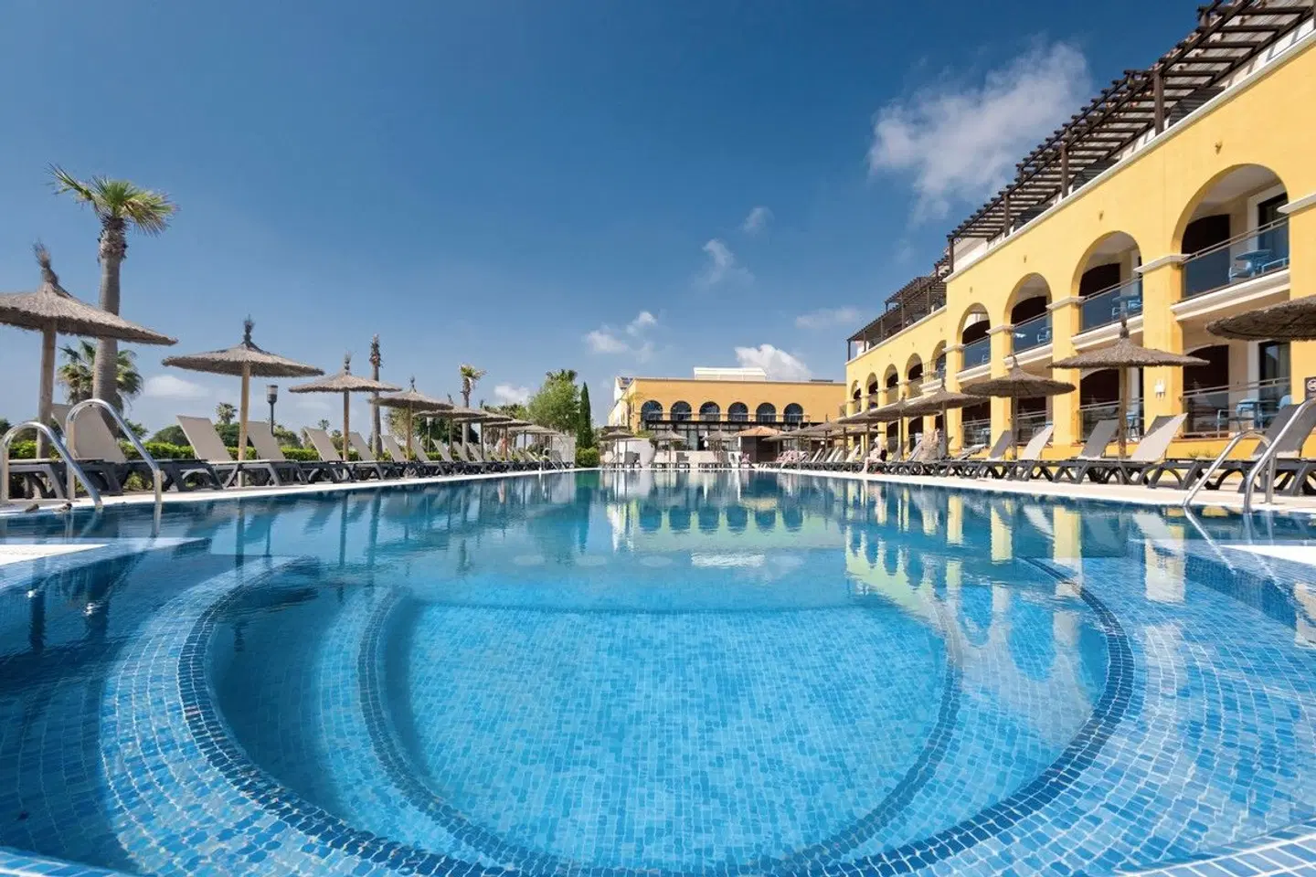 Barceló Costa Ballena Golf & Spa OUTDOOR_POOL