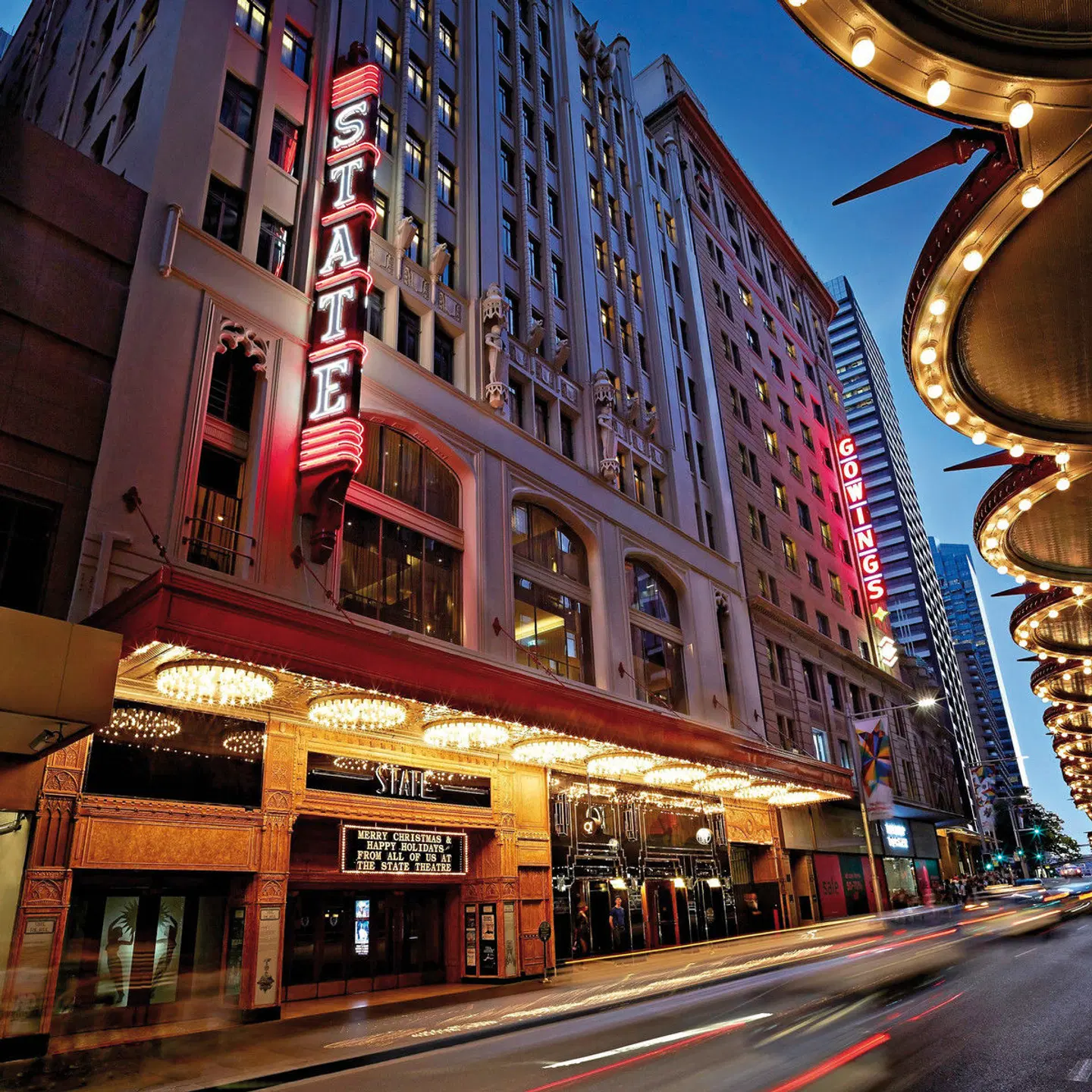 QT Sydney EXTERIOR
