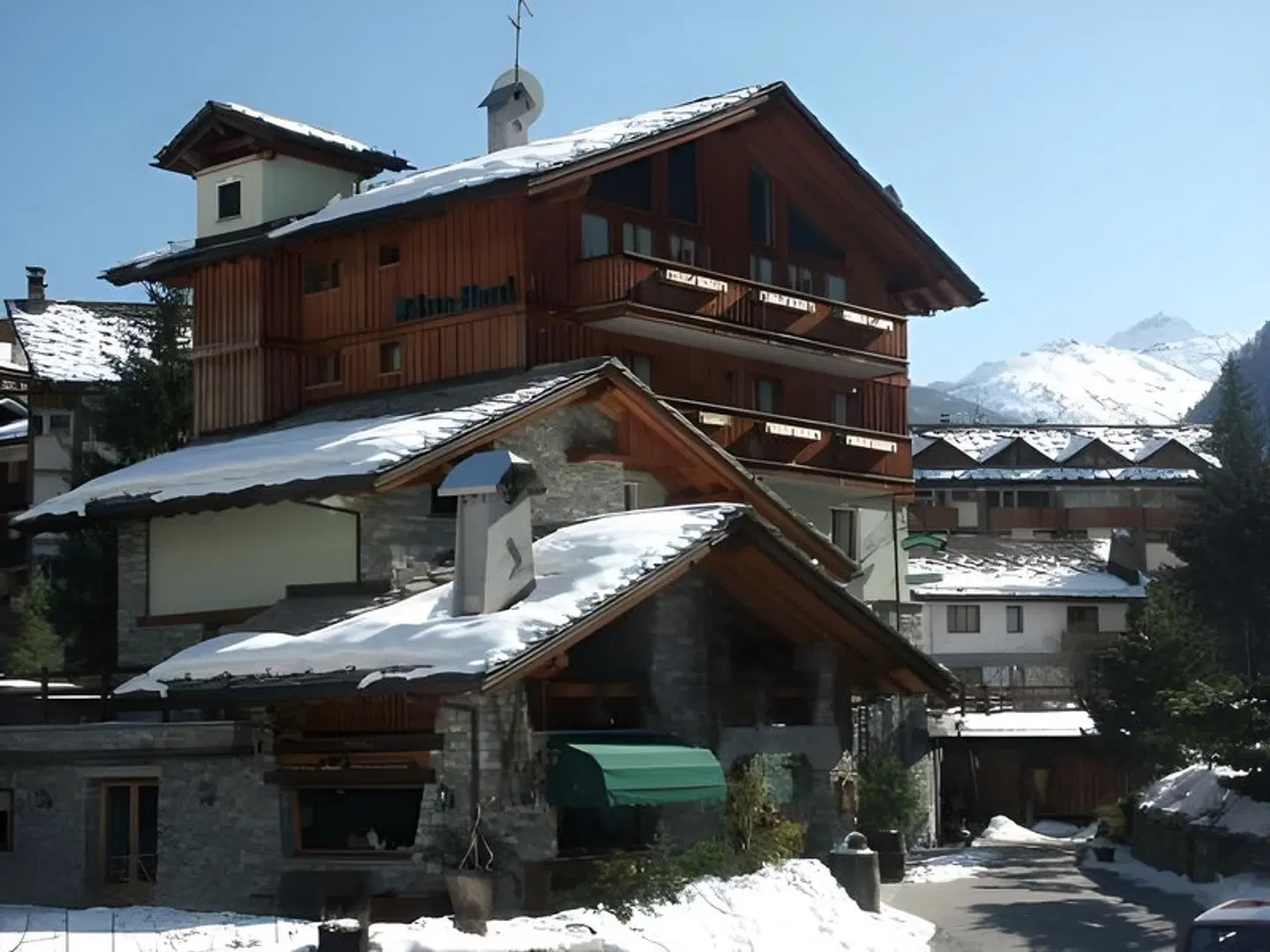 Walser EXTERIOR