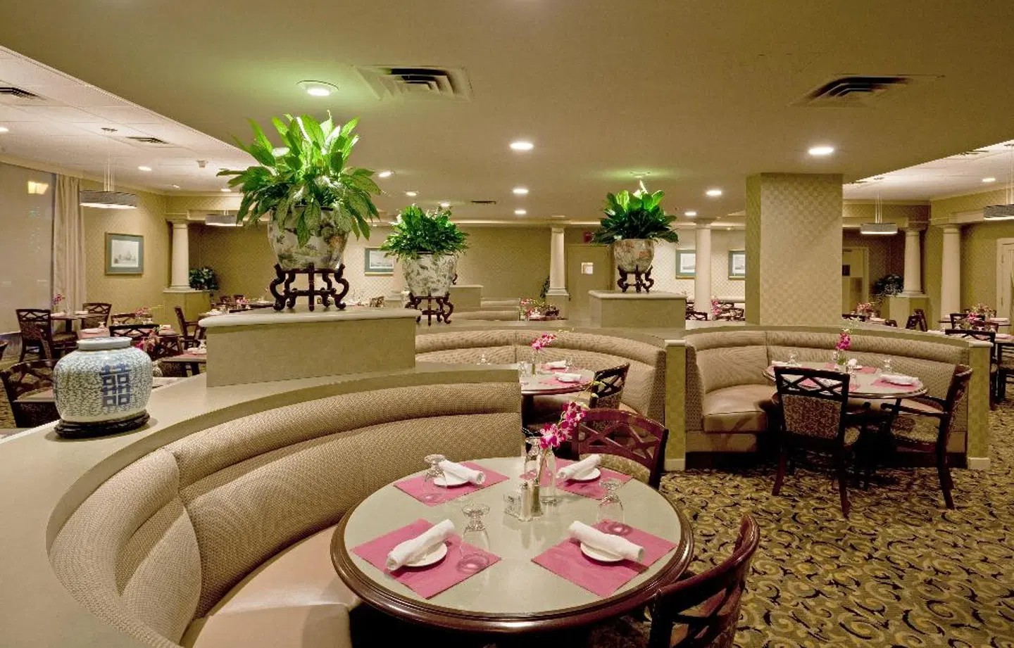 Holiday Inn Portland-By the Bay Restaurant