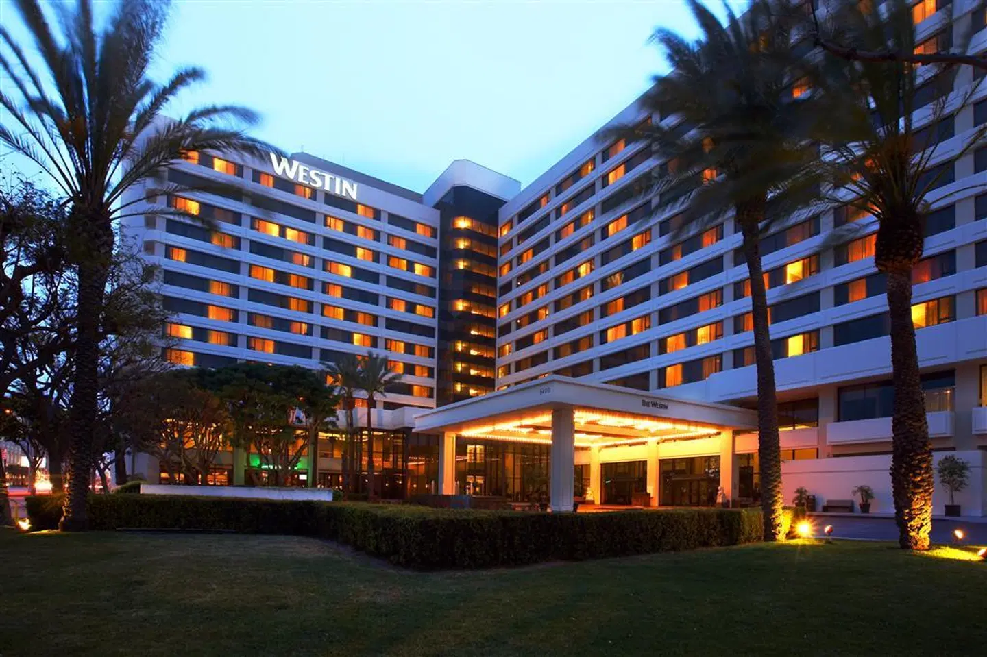 The Westin Los Angeles Airport EXTERIOR
