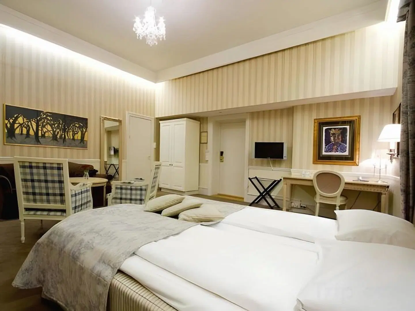 Britannia Hotel ROOM_EXAMPLE