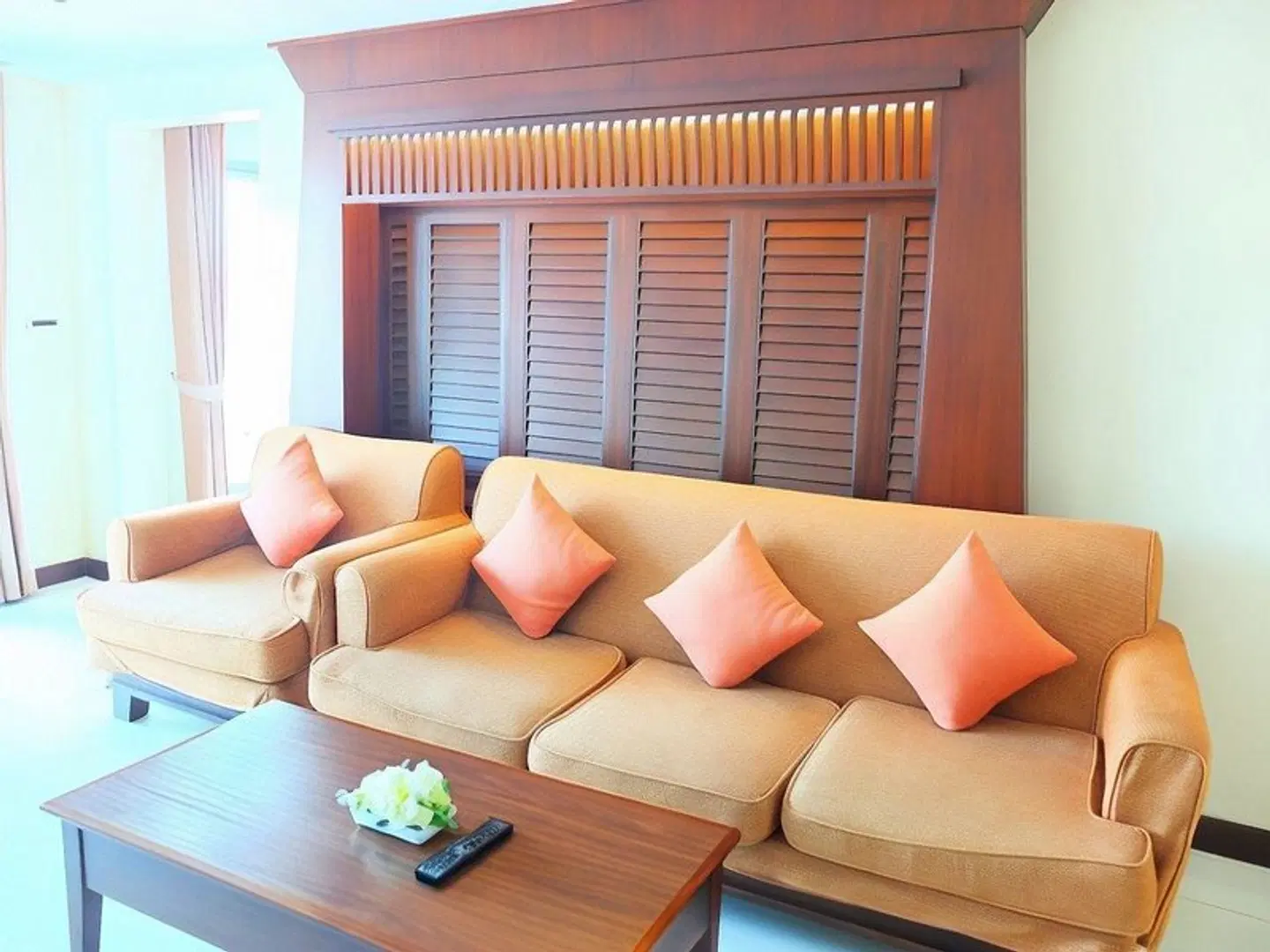 August Suites ROOM_EXAMPLE