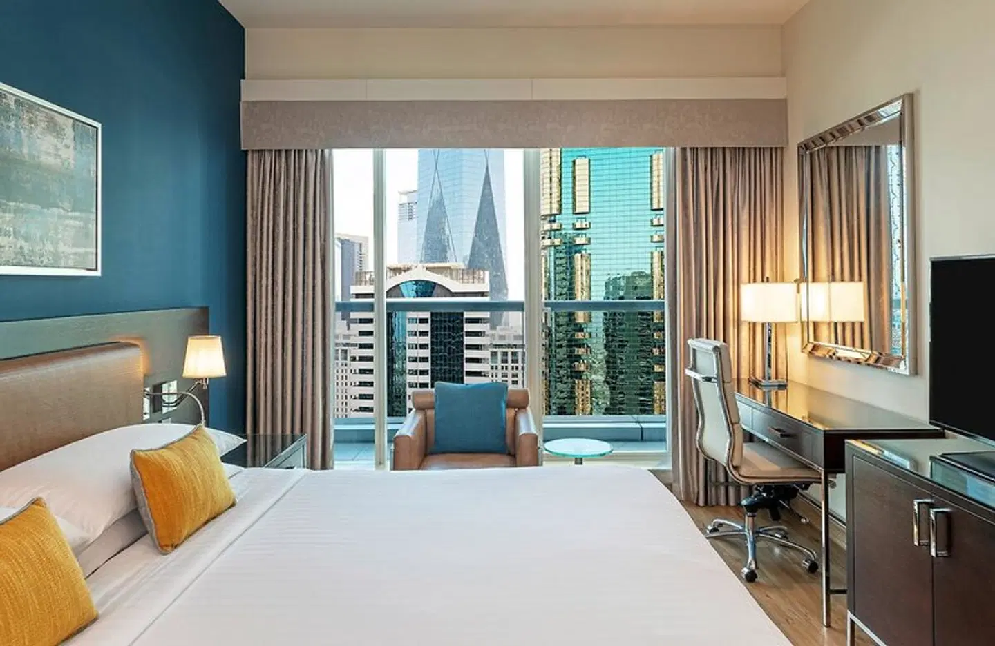 Four Points by Sheraton Sheikh Zayed Road ROOM_EXAMPLE