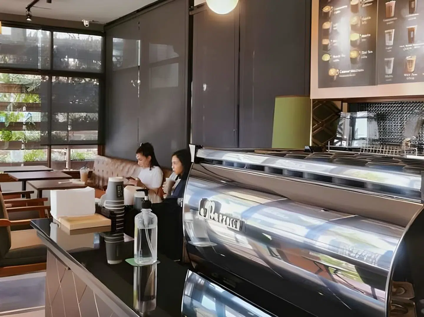 Crystal Jade Hotel SPORTS_AND_LEISURE