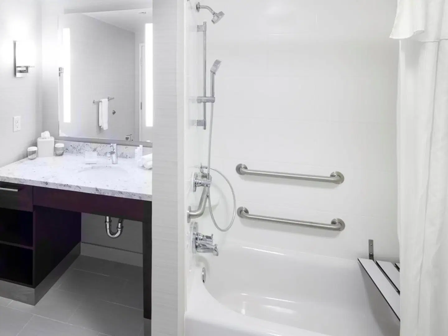 Homewood Suites by Hilton Chattanooga-Hamilton Place Badezimmer