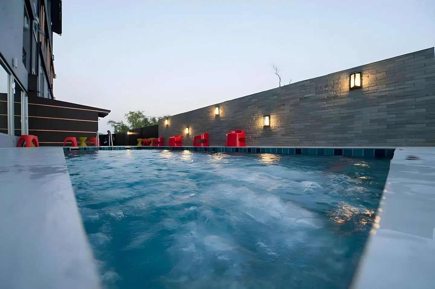 Dwella Suvarnabhumi OUTDOOR_POOL