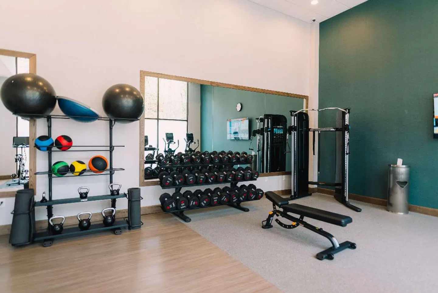 Embassy Suites By Hilton Gatlinburg Resort SPORTS_AND_LEISURE