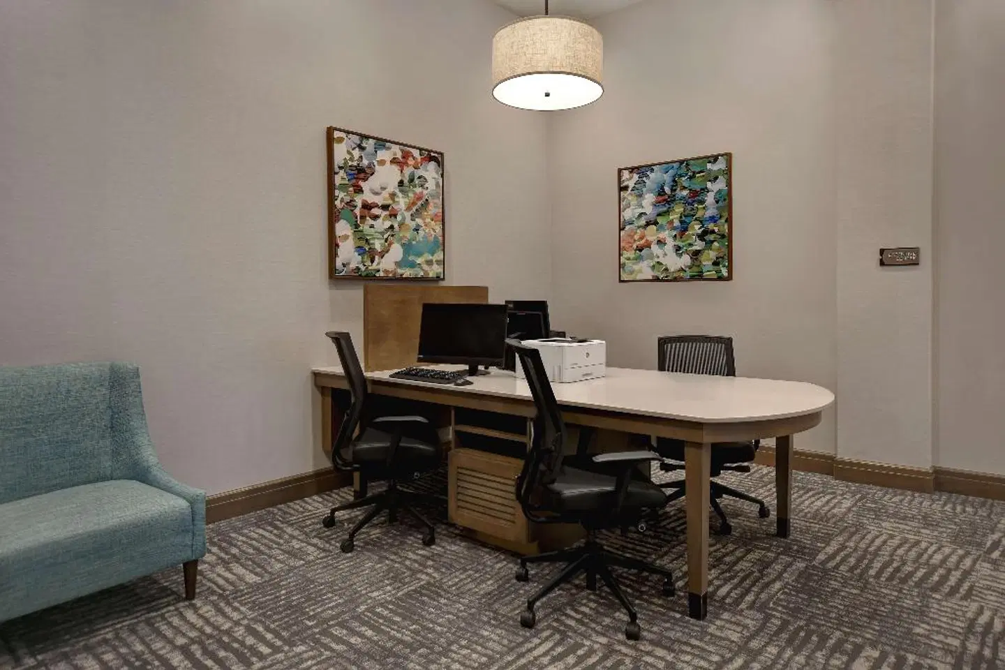 Homewood Suites by Hilton Orlando at FLAMINGO CROSSINGS Town Center ROOM_EXAMPLE
