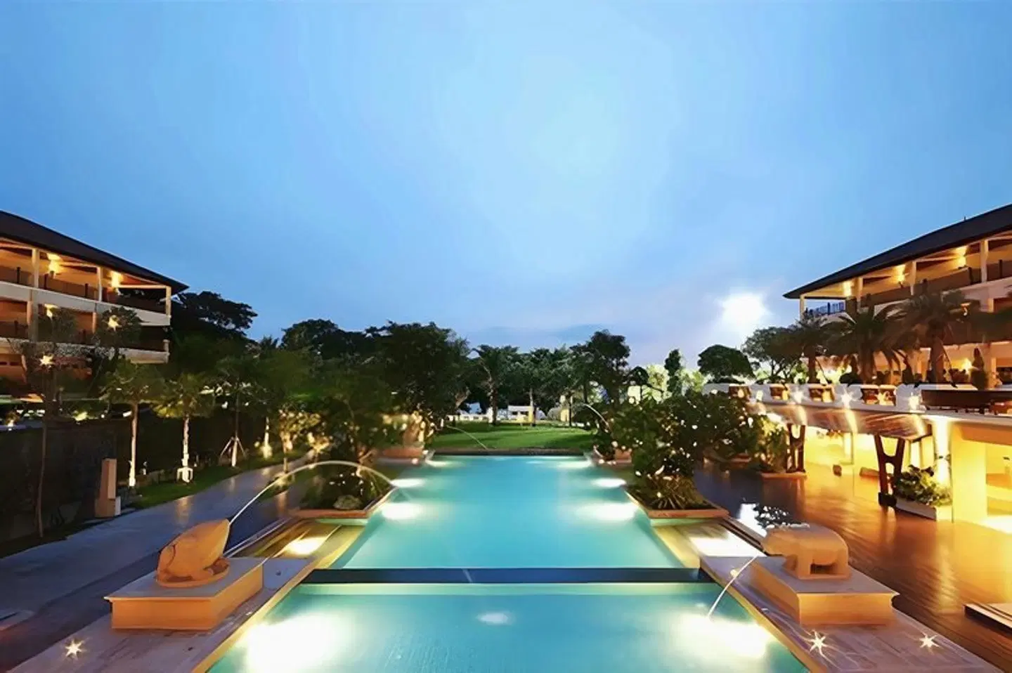 Grand Heritage Beach Resort and Spa OUTDOOR_POOL