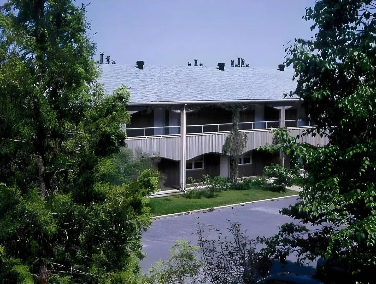 Auberge des Falaises EXTERIOR