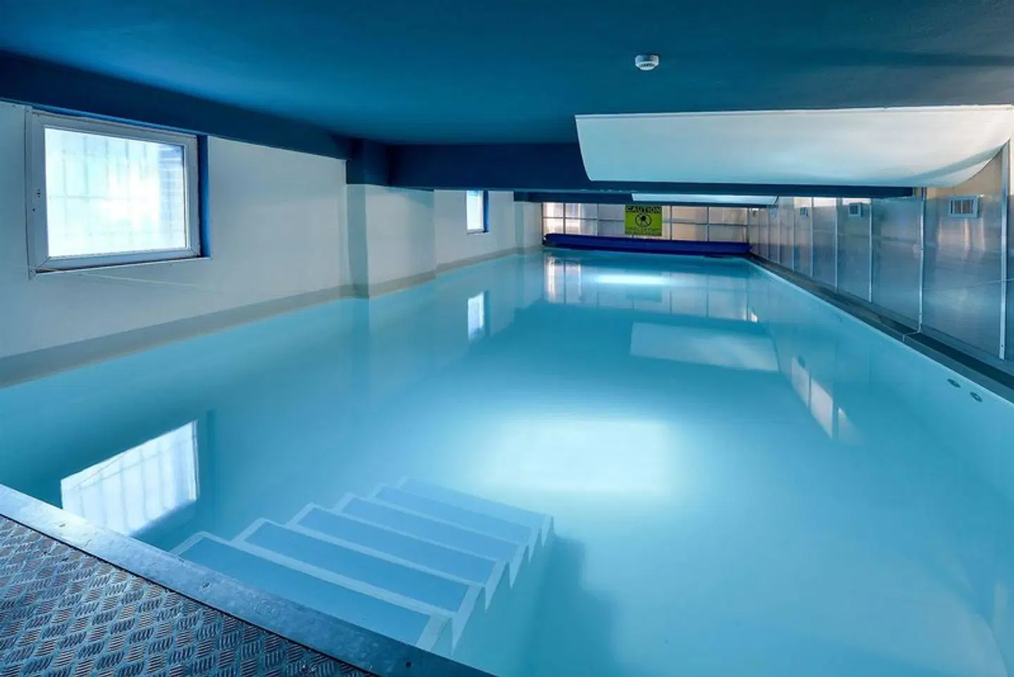 Plus Prague Hallenbad