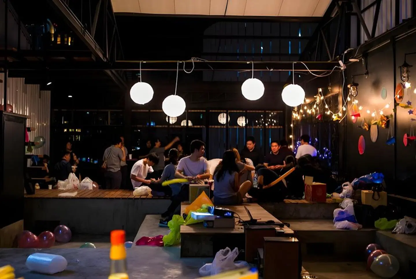 Silom Space Hostel Bar