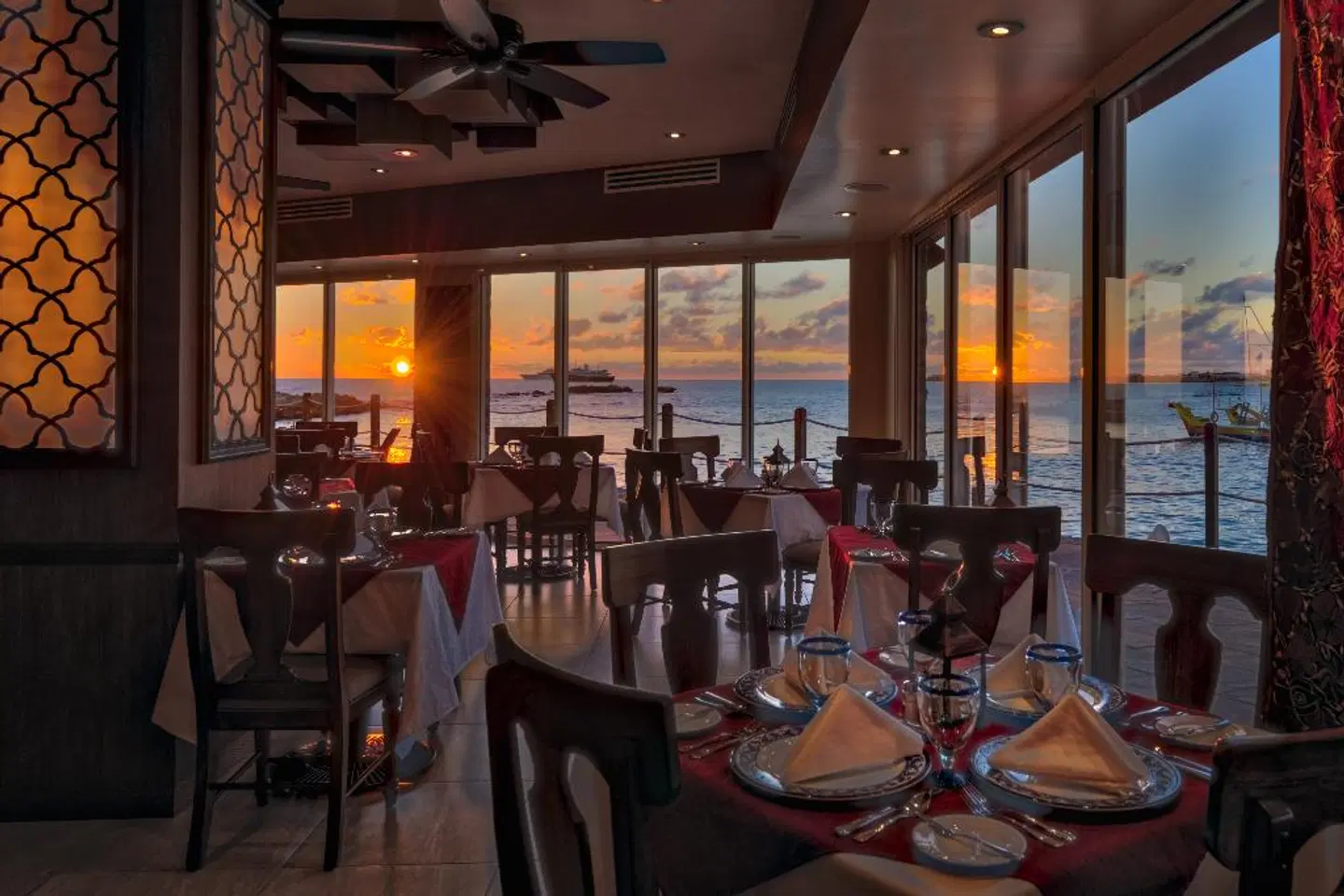 Simpson Bay Resort & Marina Restaurant