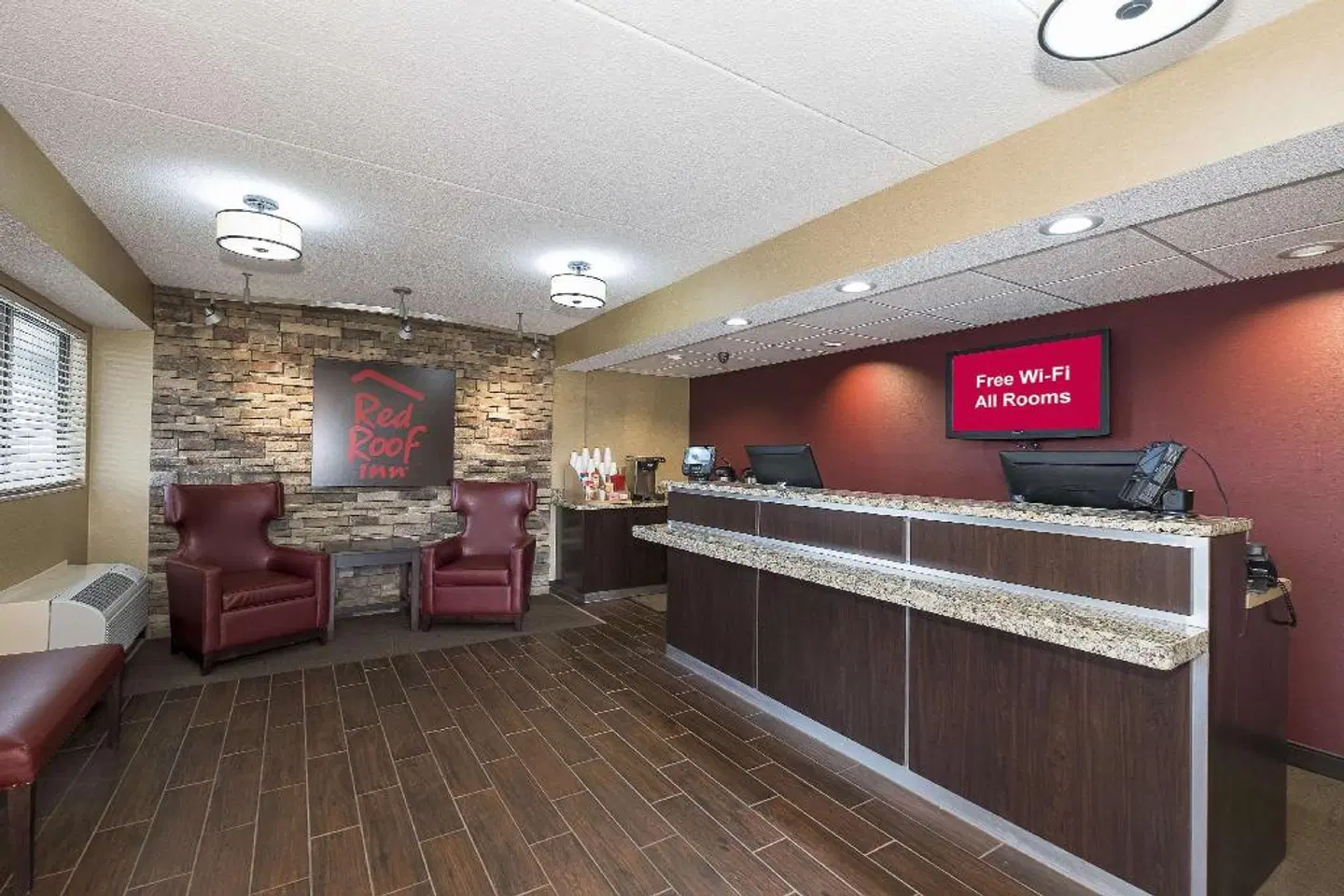 Red Roof Inn Toledo - Maumee LOUNGE_LOBBY