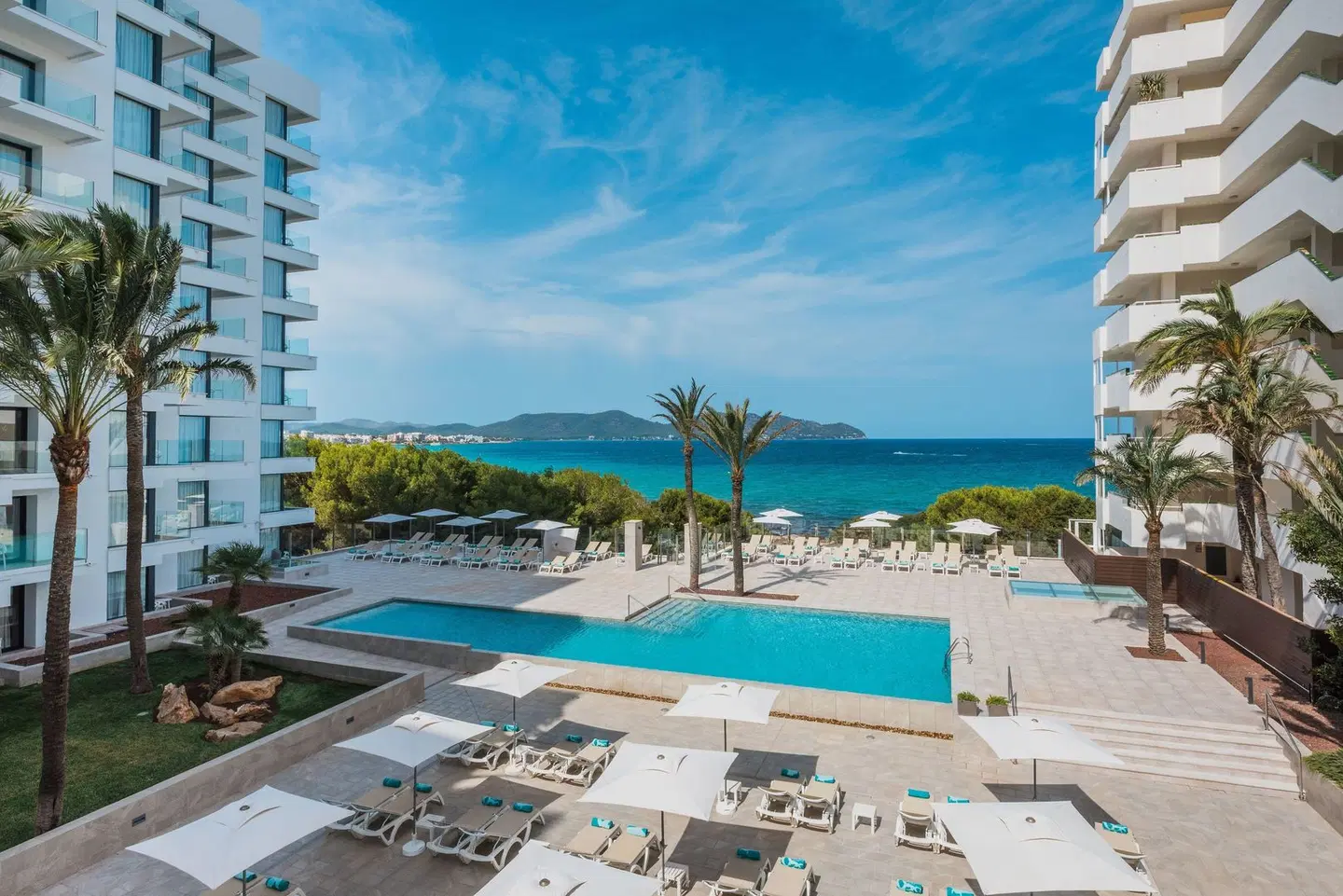 Iberostar Waves Cala Millor OUTDOOR_POOL