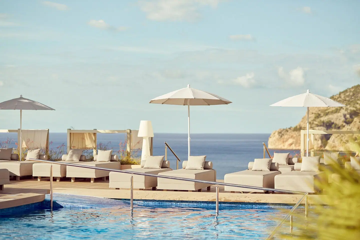 Zafiro Palace Andratx OUTDOOR_POOL