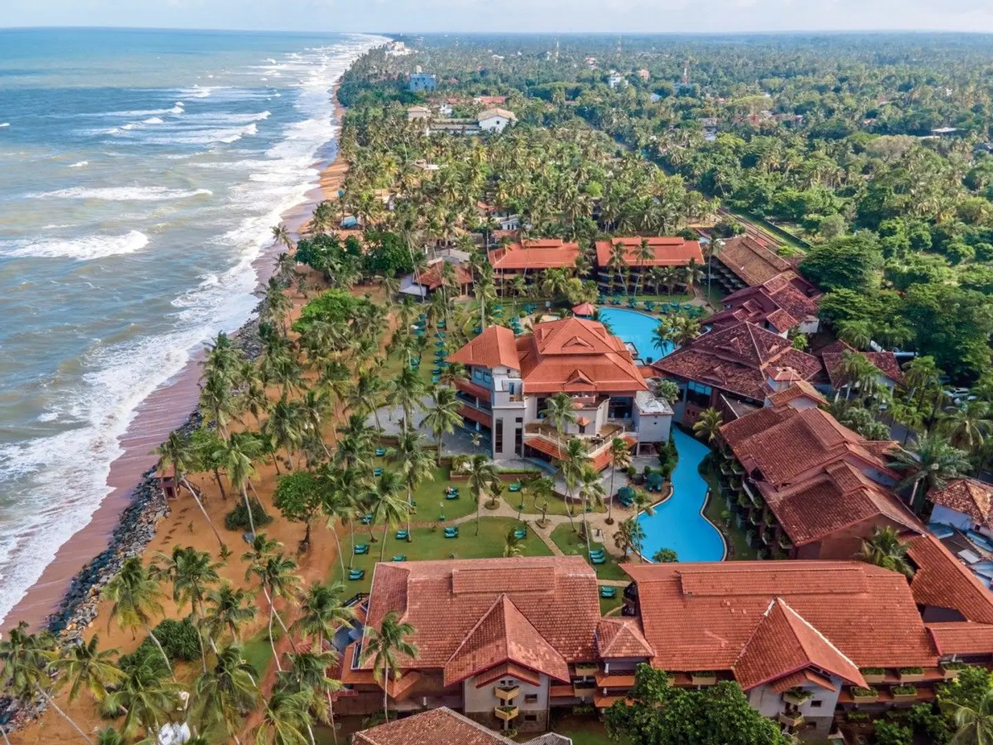 Royal Palms Beach Hotel EXTERIOR