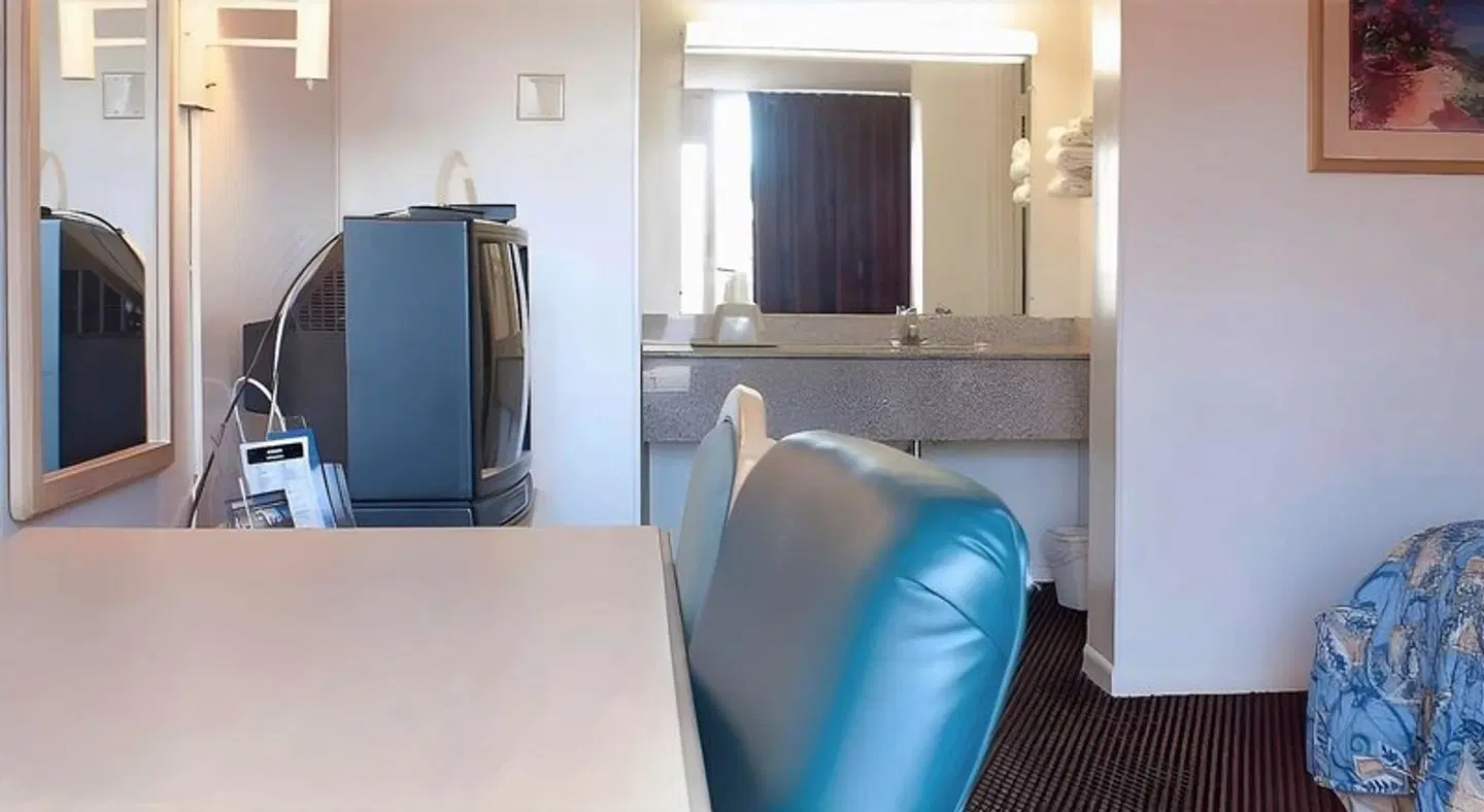 Scottish Inn Downtown Jacksonville ROOM_EXAMPLE