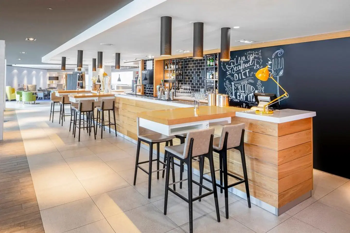 Holiday Inn Amsterdam - Arena Towers by IHG Bar